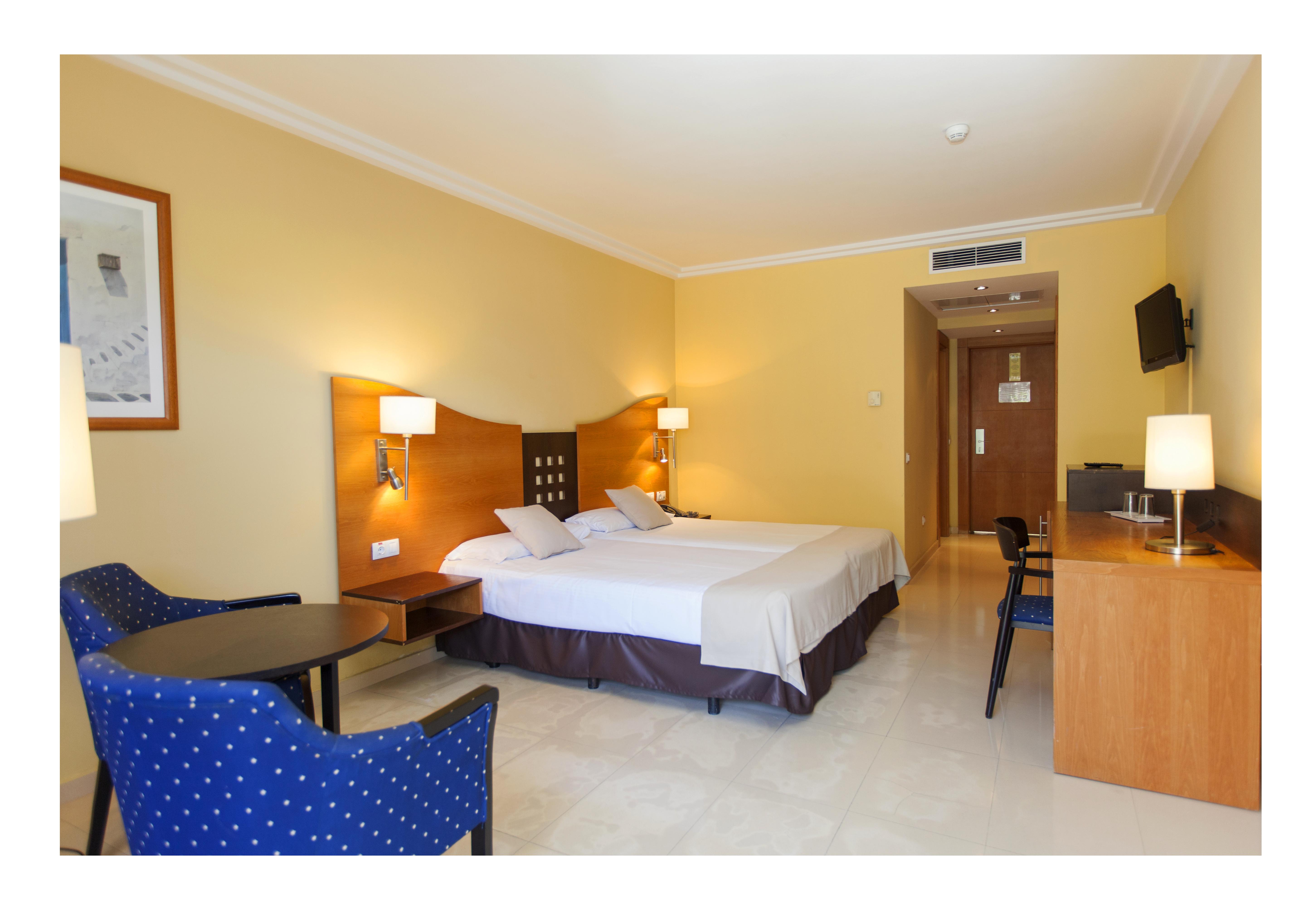 Hotel Livvo Costa Taurito & Aquapark (Adults Only) Экстерьер фото