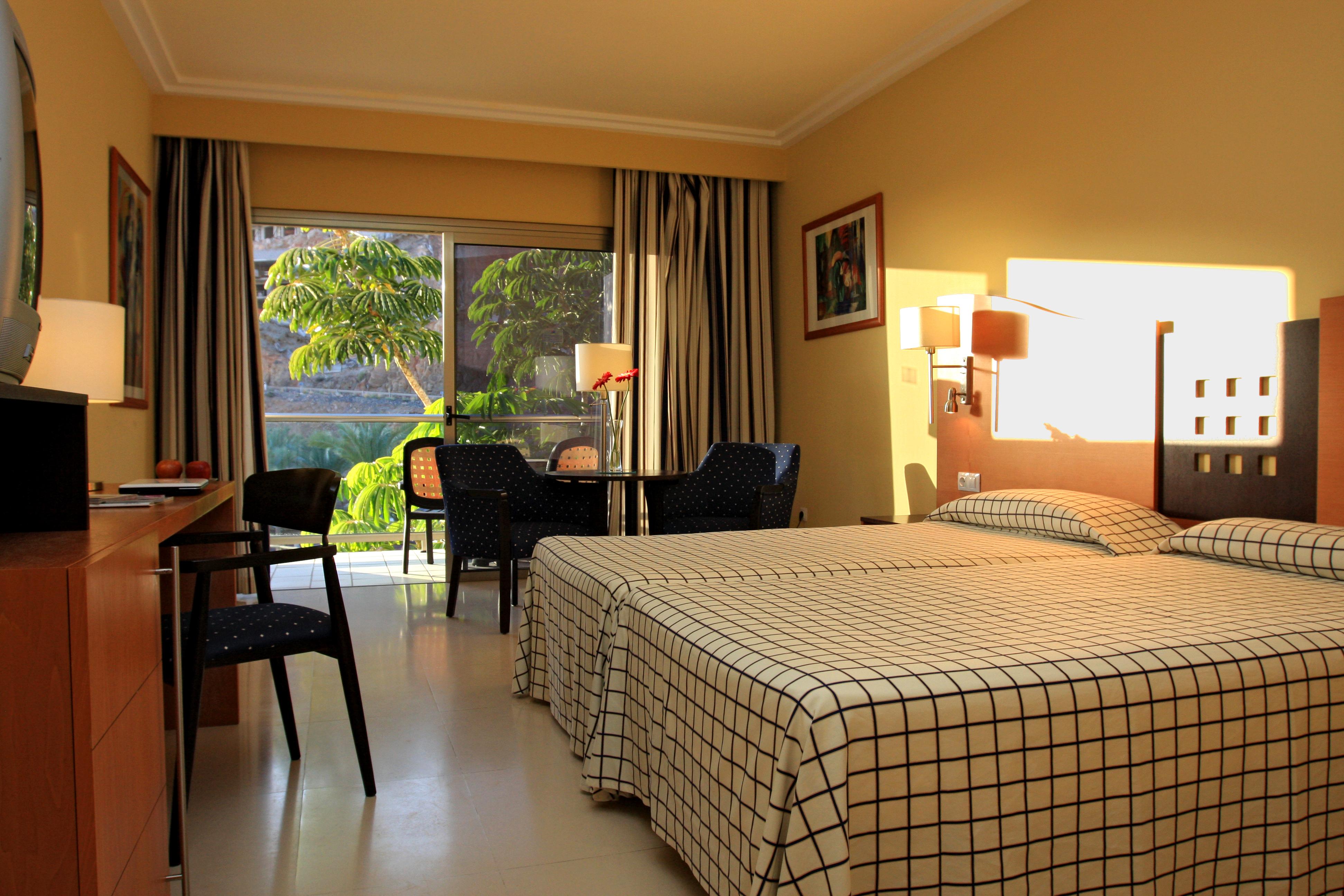 Hotel Livvo Costa Taurito & Aquapark (Adults Only) Экстерьер фото